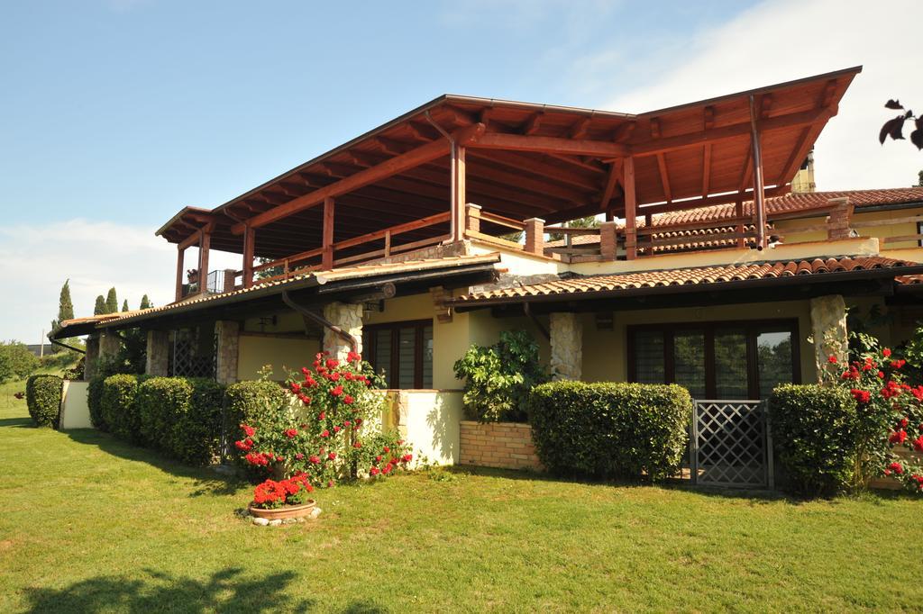 Casa Vacanze Patrizia 몬테피오레 델라소 외부 사진